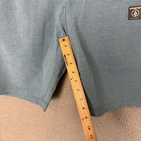 Volcom Shorts Mens 28 Blue Hybrid Walking Surf & Turf Stretch Skate NWOT - Picture 5 of 7